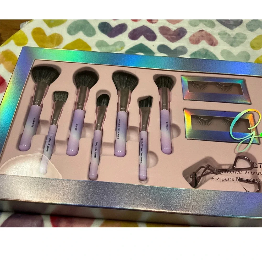 Grand Luxe 27 Piece Essentials Collection Makeup Brush‎ and Beauty Tool Set